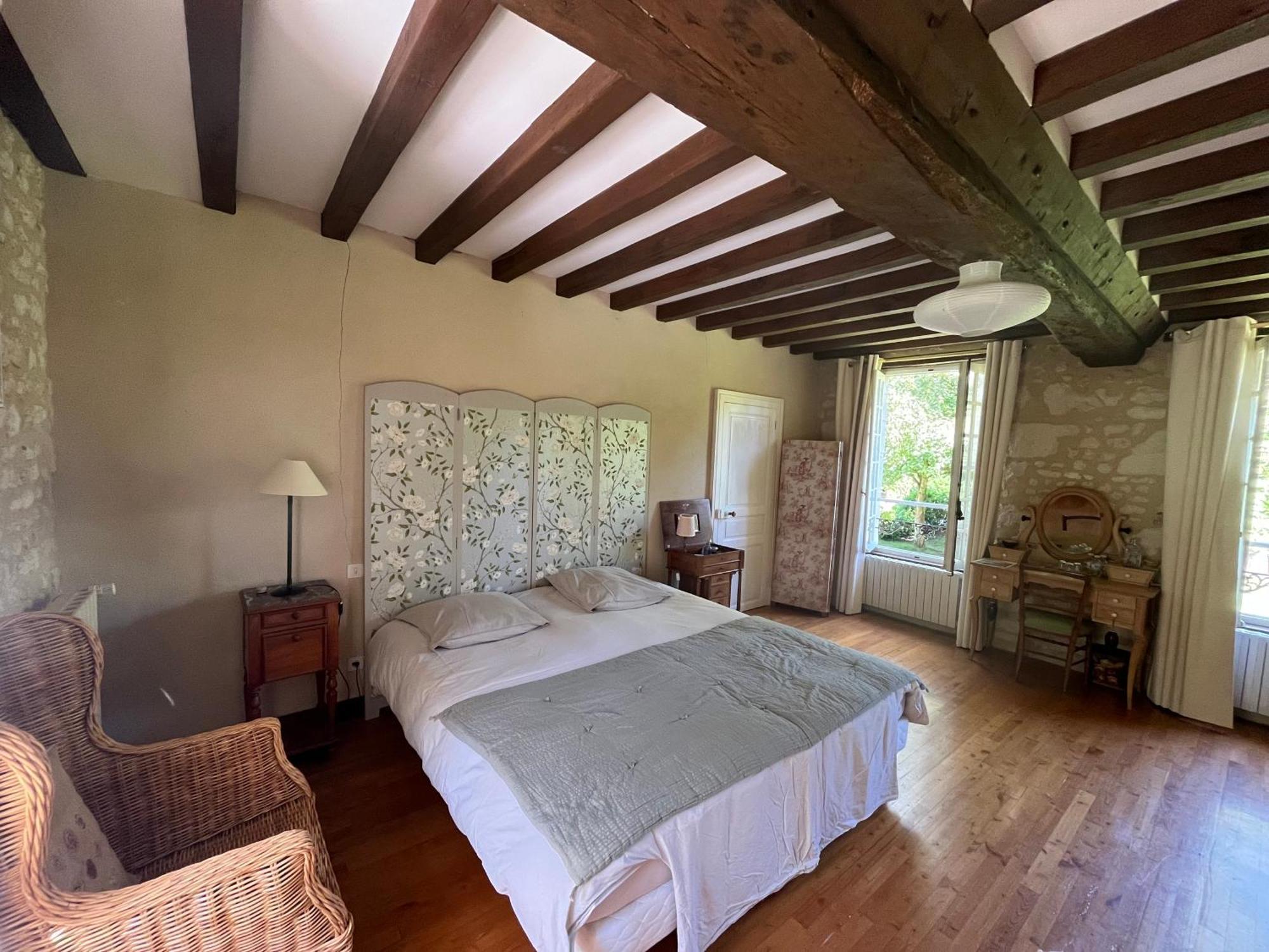 Les Grandes Hayes Bed & Breakfast Coulonges-sur-Sarthe Dış mekan fotoğraf